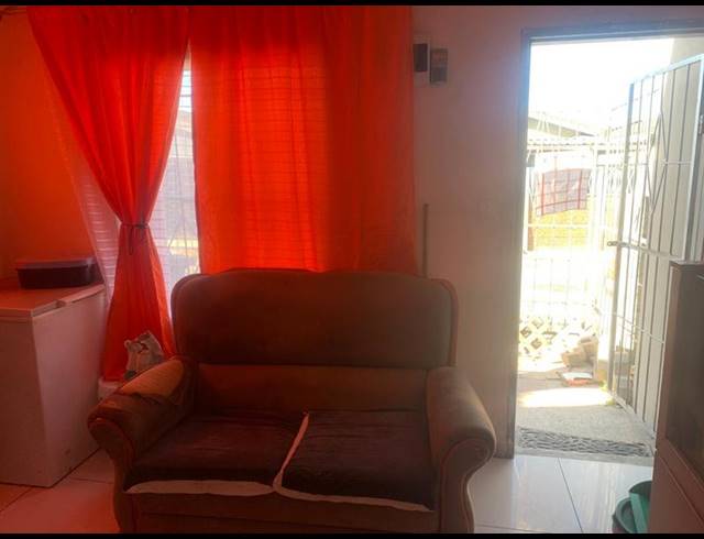 2 BEDROOM HOUSE FOR SALE IN FOREST VILLAGE